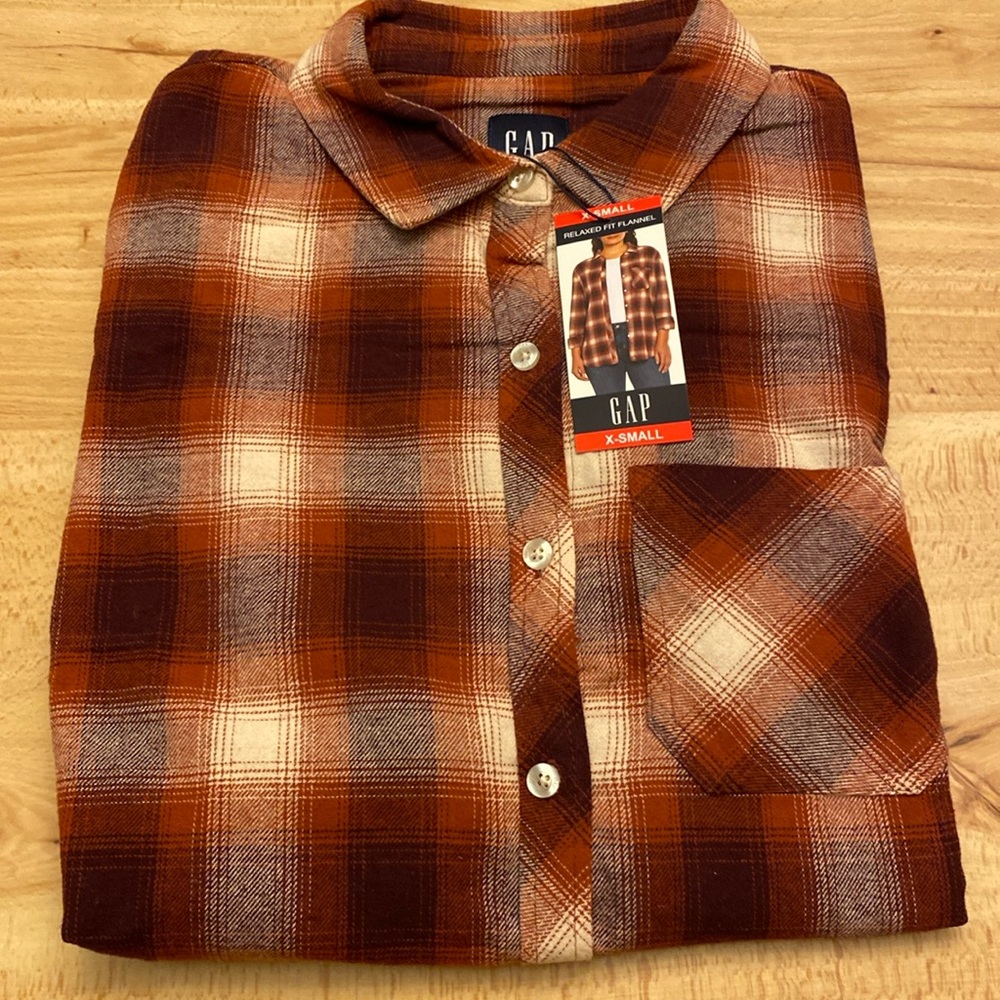Gap Women’s Relaxed Fit Flannel NWT - XS